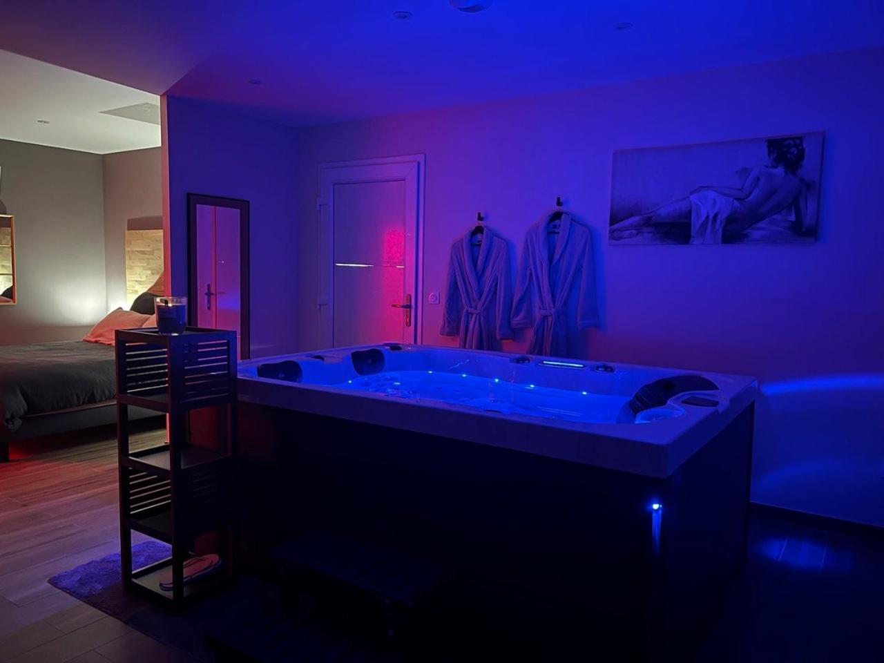 Bourogne La Valentine Love Room Gites Des 3 Lavoirs מראה חיצוני תמונה